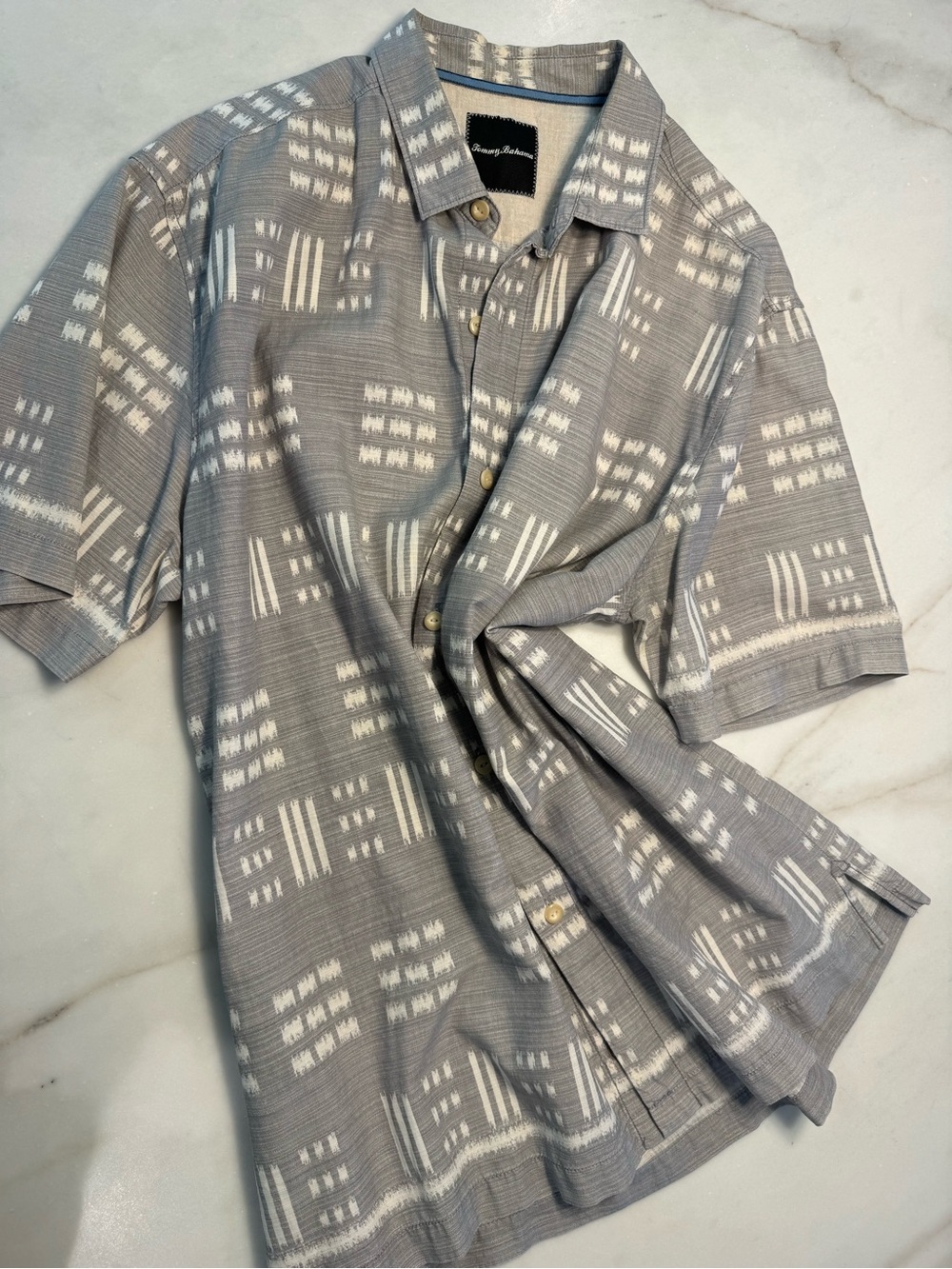 Tommy Bahama Gray Short sleeved shirt